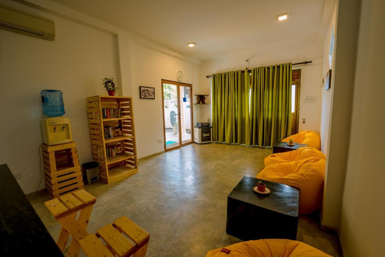 Sixth Sense Hostel Unawatuna Ngoại thất bức ảnh